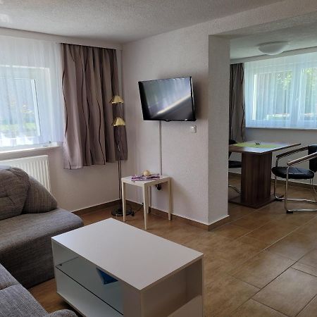 2-Raum Ferienwohnung ซินโนวิทซ์ ภายนอก รูปภาพ